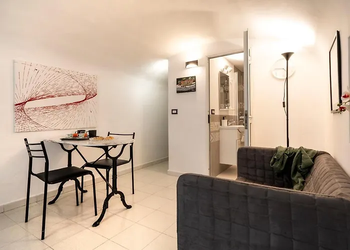 Apartamento Guesthost - White&grey Comfy